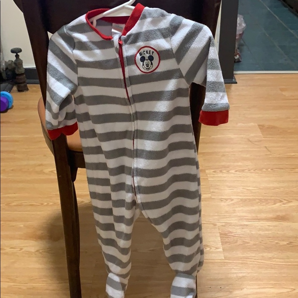 Baby sleep and play